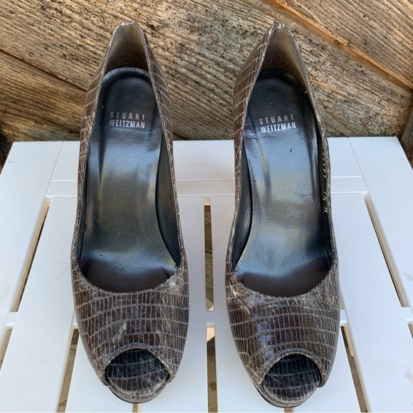 Stuart Weitzman Sadie 7.5 M Gray Snakeskin Peep Toe Platform Pump Stiletto Heels - Picture 3 of 12